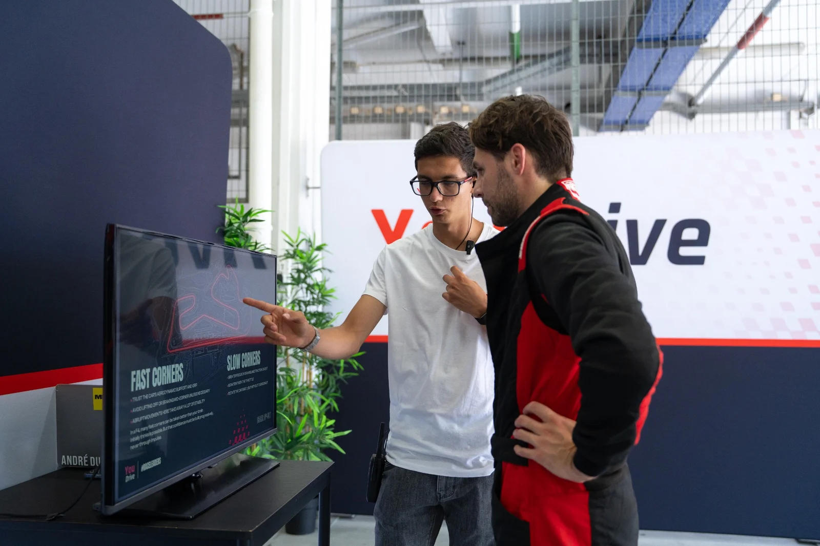 Video analysis session during a YouDrive experience